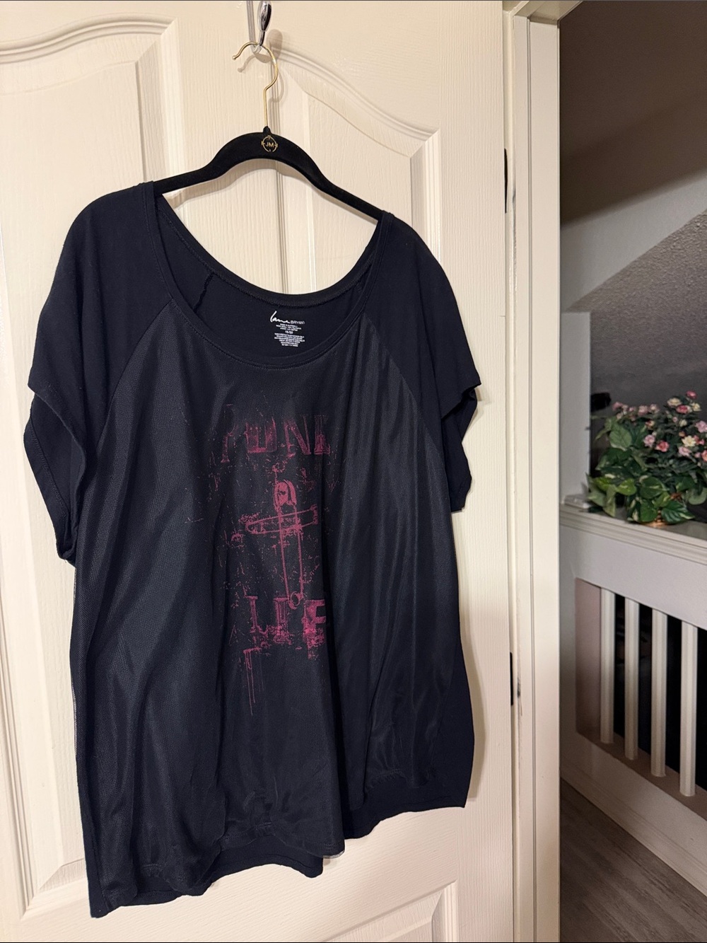 Lane Bryant Women’s Black Graphic Scoop Neck Tee